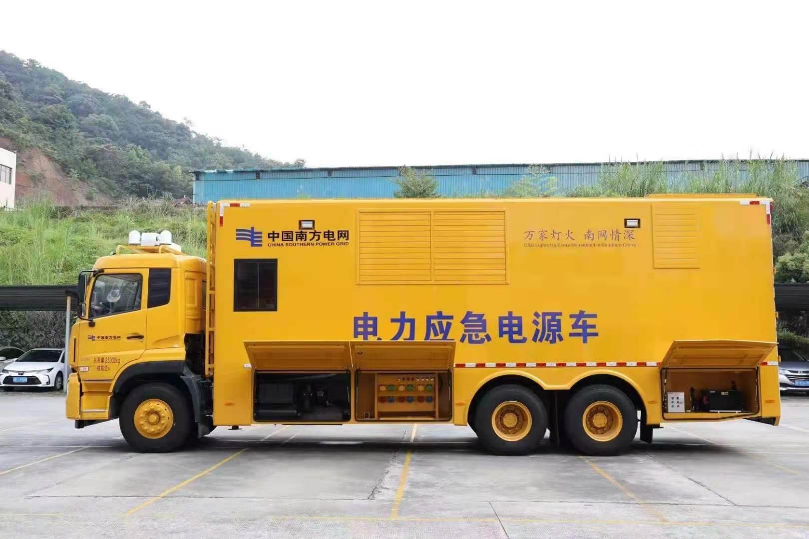 荥阳安康大型柴油发电机发电车UPS电源出租租赁